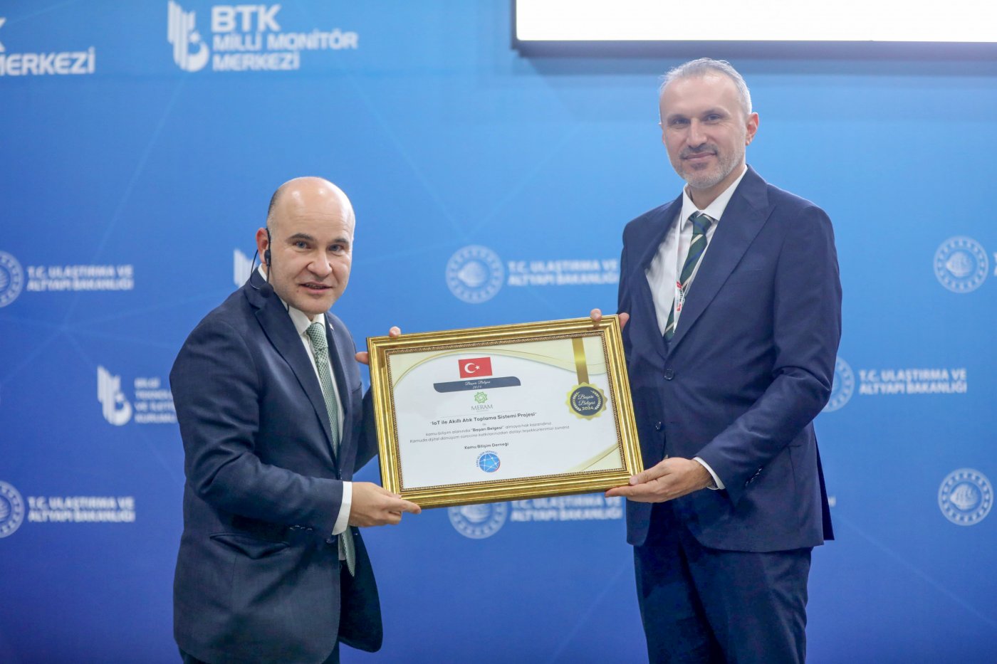 MERAM BELEDİYESİNE TEKNOLOJİ ÖDÜLÜ; 