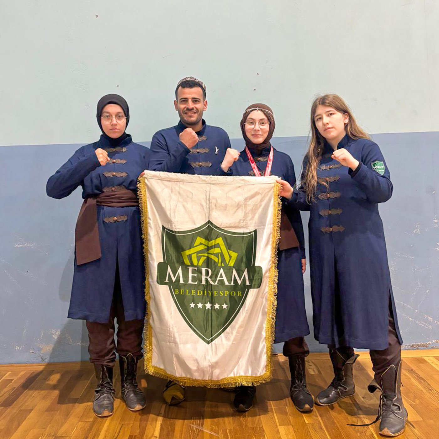 MERAM BELEDİYESPOR, BURSA’DAN ŞAMPİYONLUK VE MİLLİ TAKIM BİLETLERİYLE DÖNDÜ 